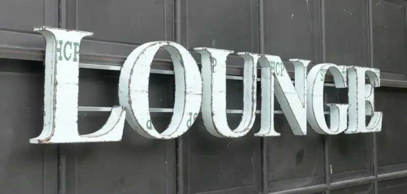 Product image 3 of the product “Capital Letters - LOUNGE on metal frame Height about 50cm. white color letter. ”